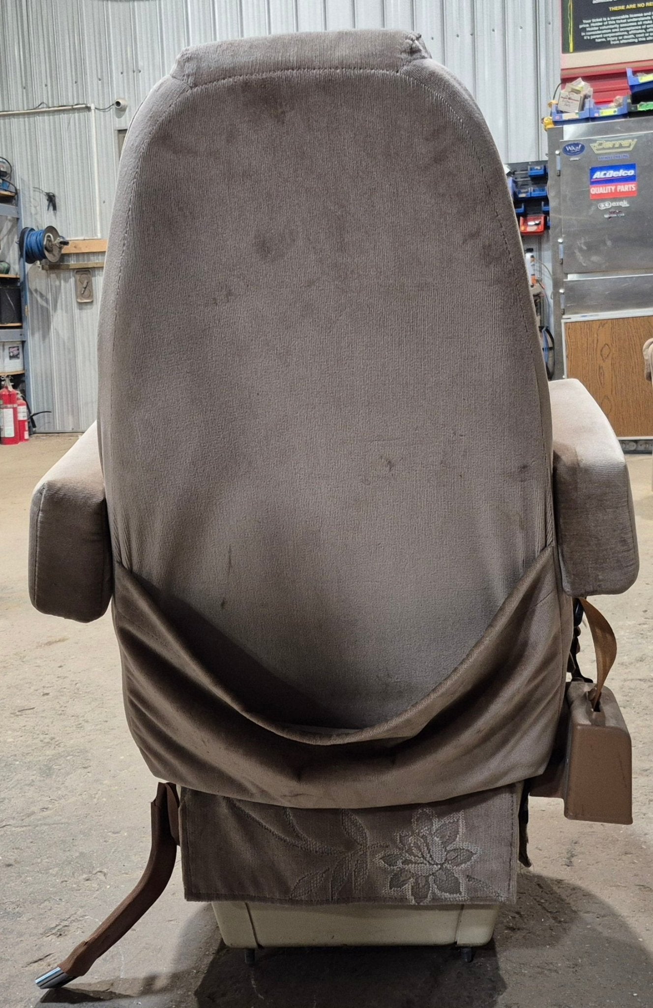 Used Motorhome Captain Chair - Passenger Side - Young Farts RV Parts