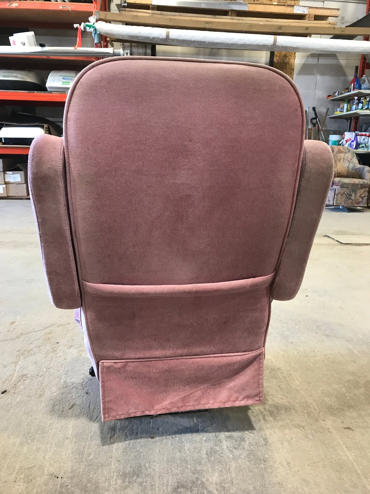 Used Motorhome Drivers Captain Chair - Young Farts RV Parts