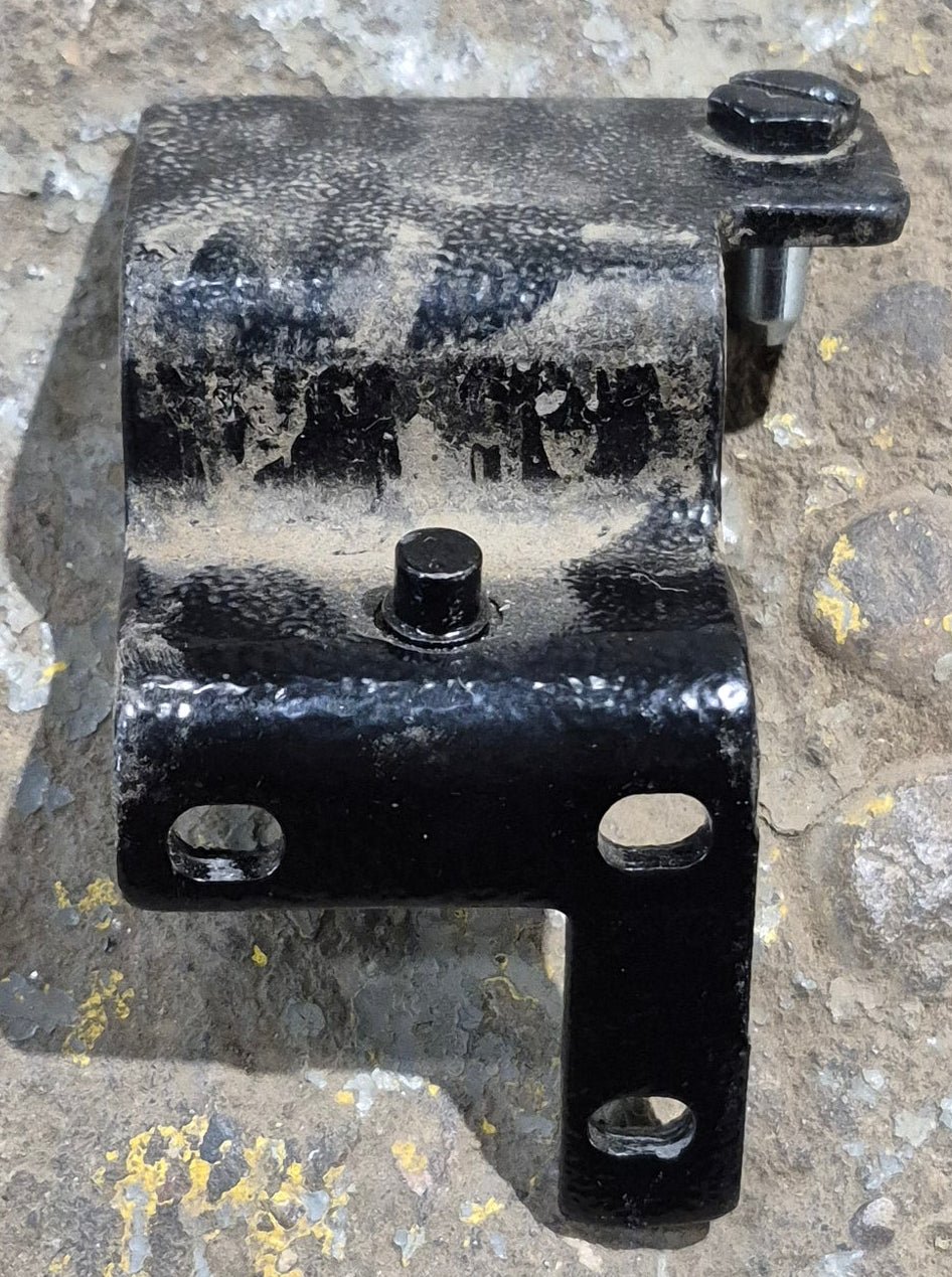 Used Norcold Fridge Door Hinge Outside Upper Left Hand - 628945 - Young Farts RV Parts