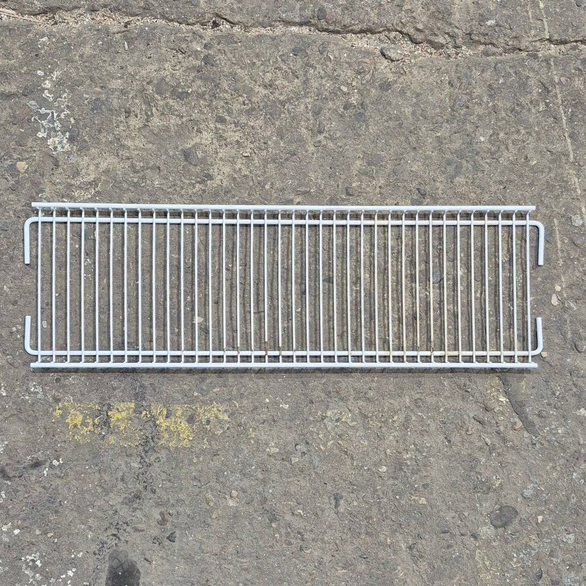 Used Norcold Fridge Wire Shelf, Short, White, 27 1/2