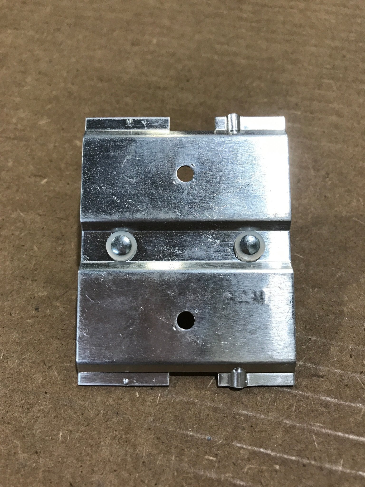 Used Norcold Lamp Bracket Assembly - 61629722 - Young Farts RV Parts