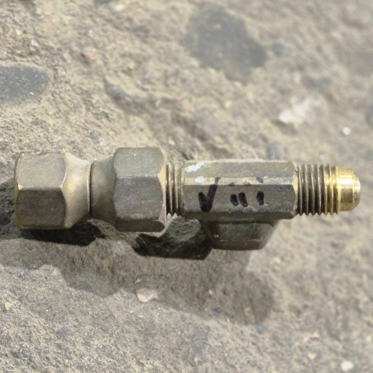 Used Norcold Pressure Tap and Swivel Connector Assembly - 621173 - Young Farts RV Parts