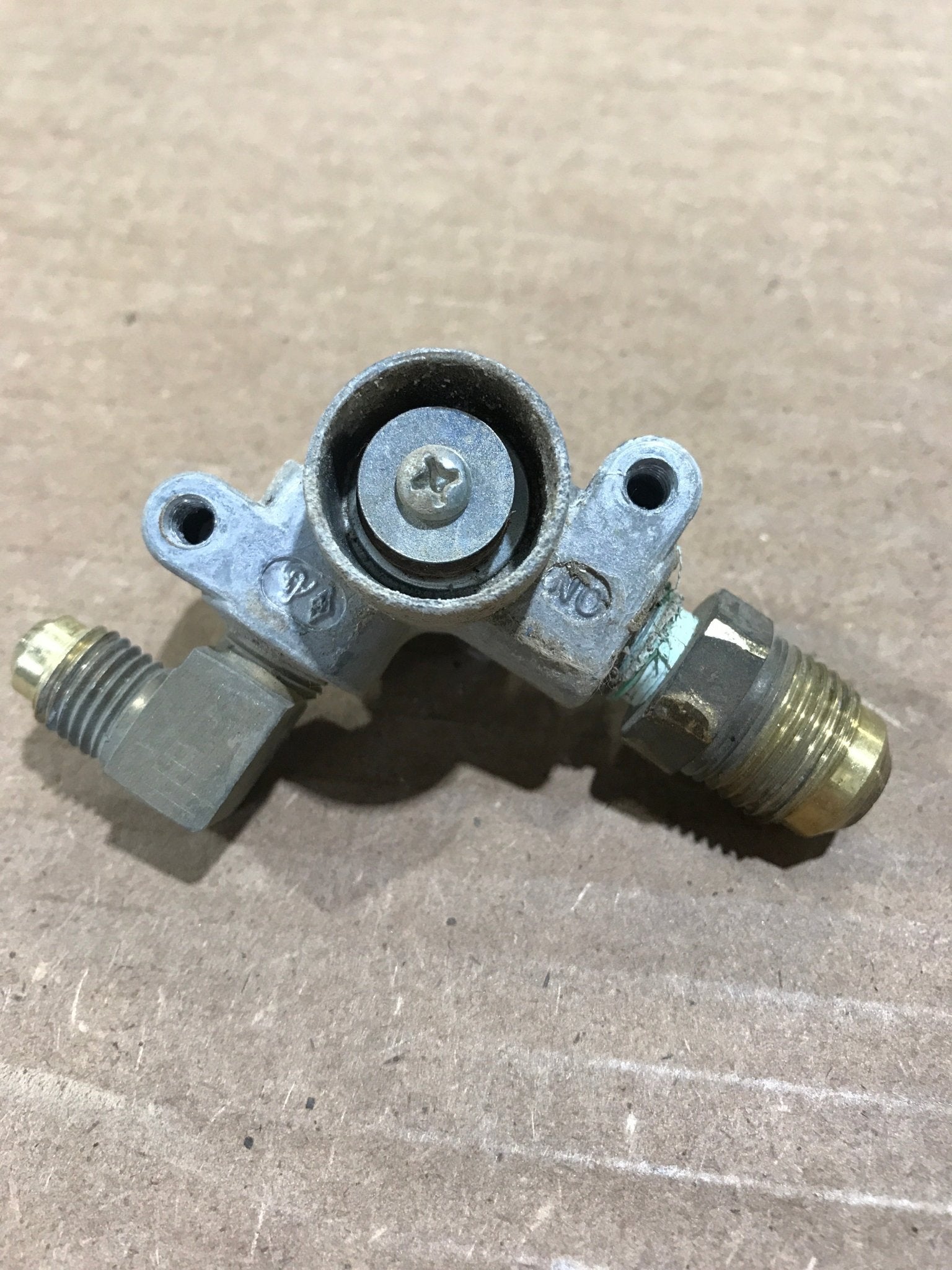 Used Norcold Refrigerator Manual Shut - Off Gas Valve Assembly - 61694922 - Young Farts RV Parts