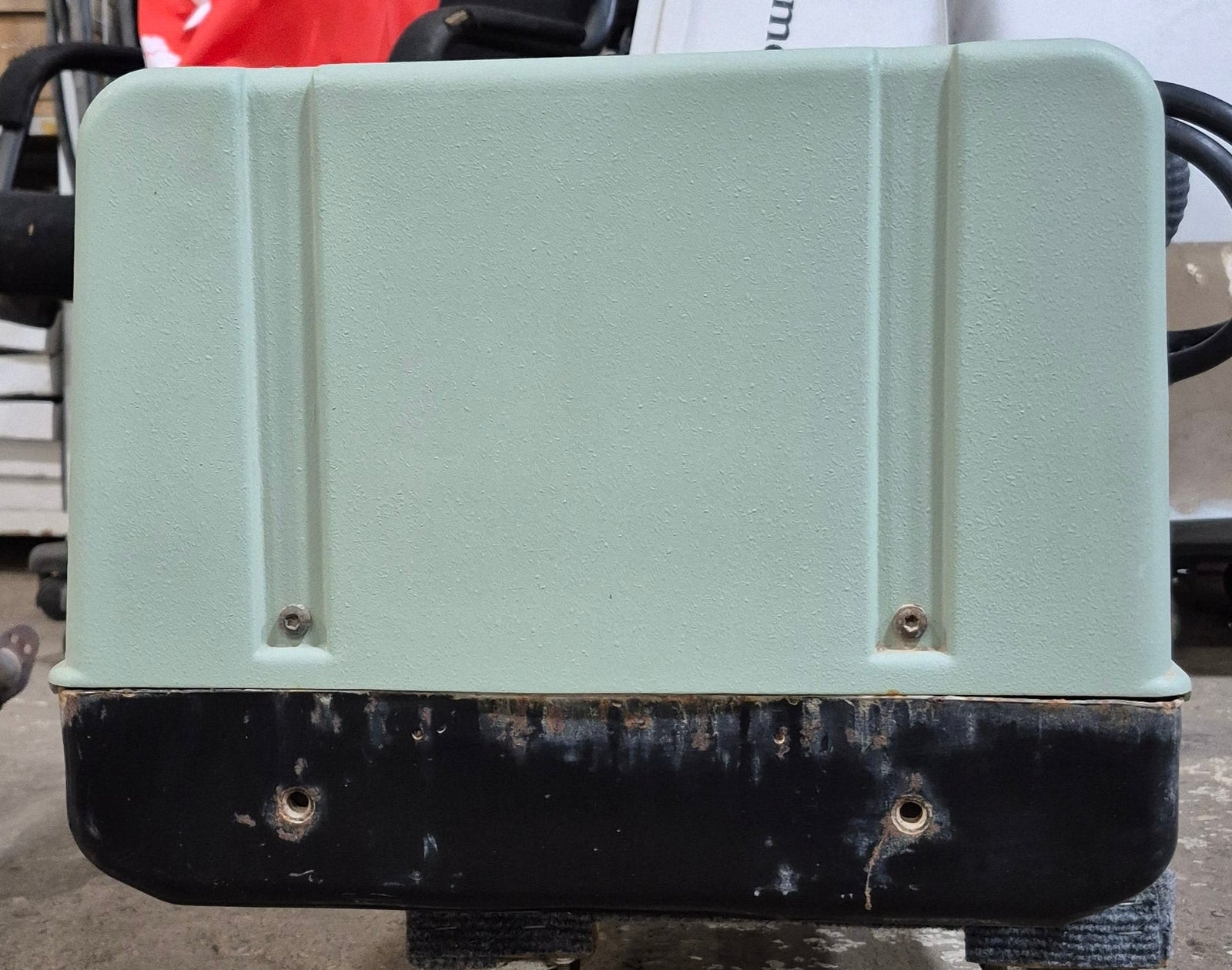 Used Onan 2500 Camp Power Onboard Generator - 2.5KVD - 2089B - Young Farts RV Parts