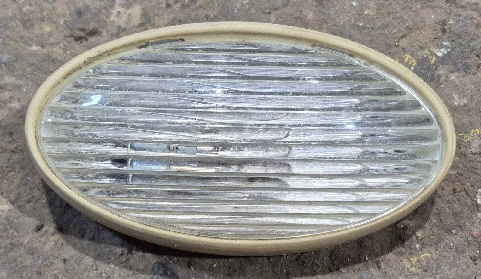 Used Oval Porch Light - 6 1/4