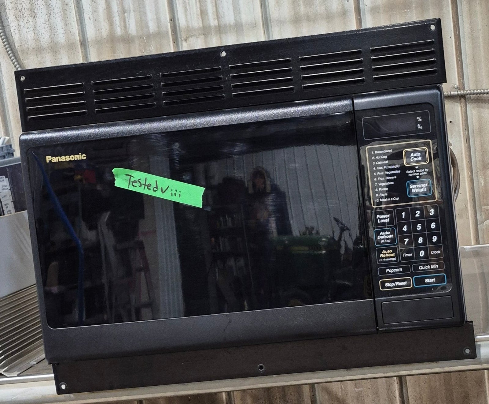 Used PANASONIC RV Microwave 20