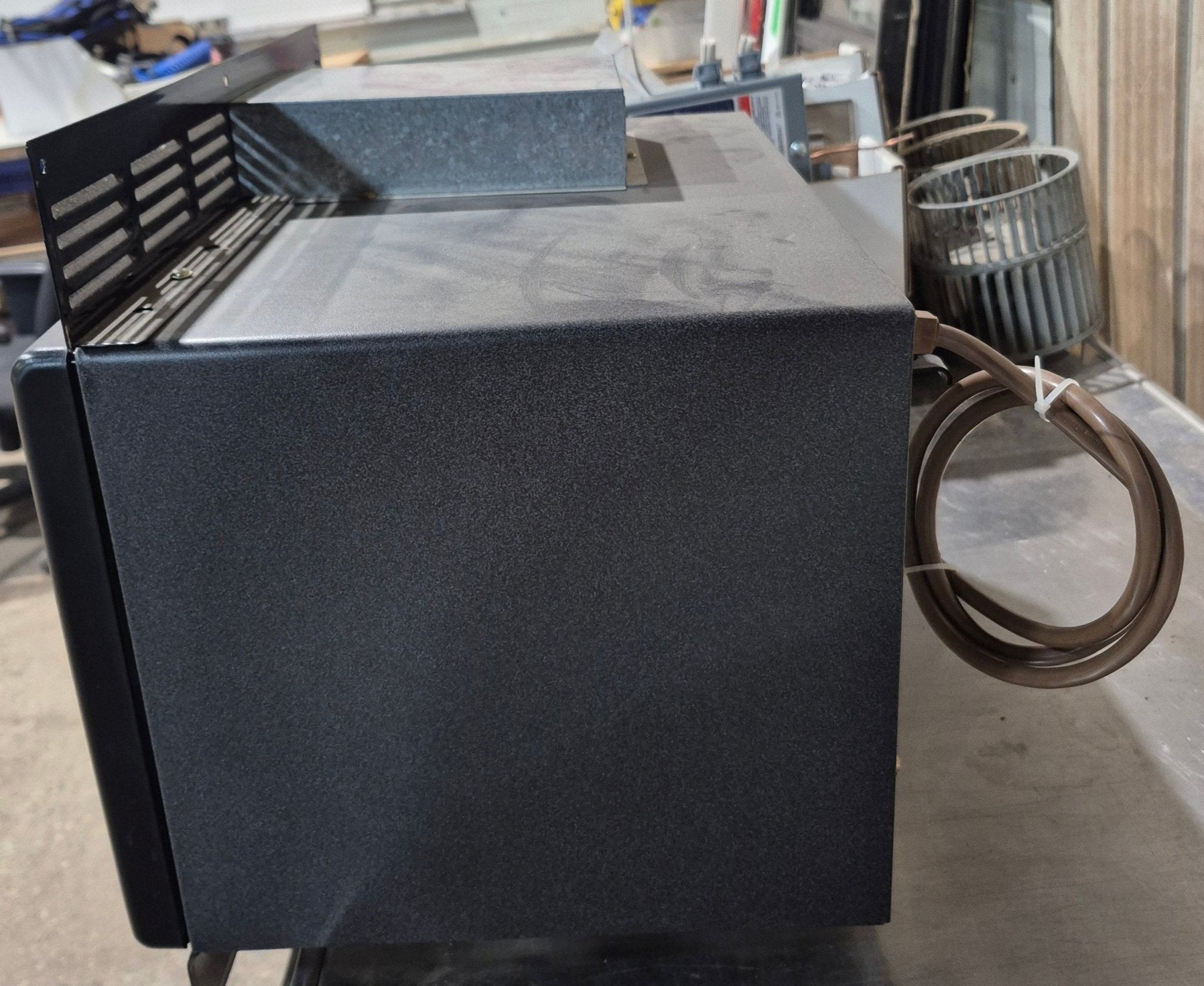 Used PANASONIC RV Microwave 20" W x 14" H x 13" D - Young Farts RV Parts