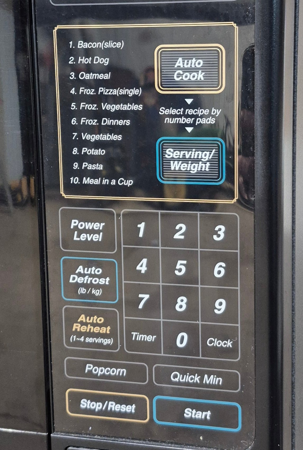 Used PANASONIC RV Microwave 20" W x 14" H x 13" D - Young Farts RV Parts