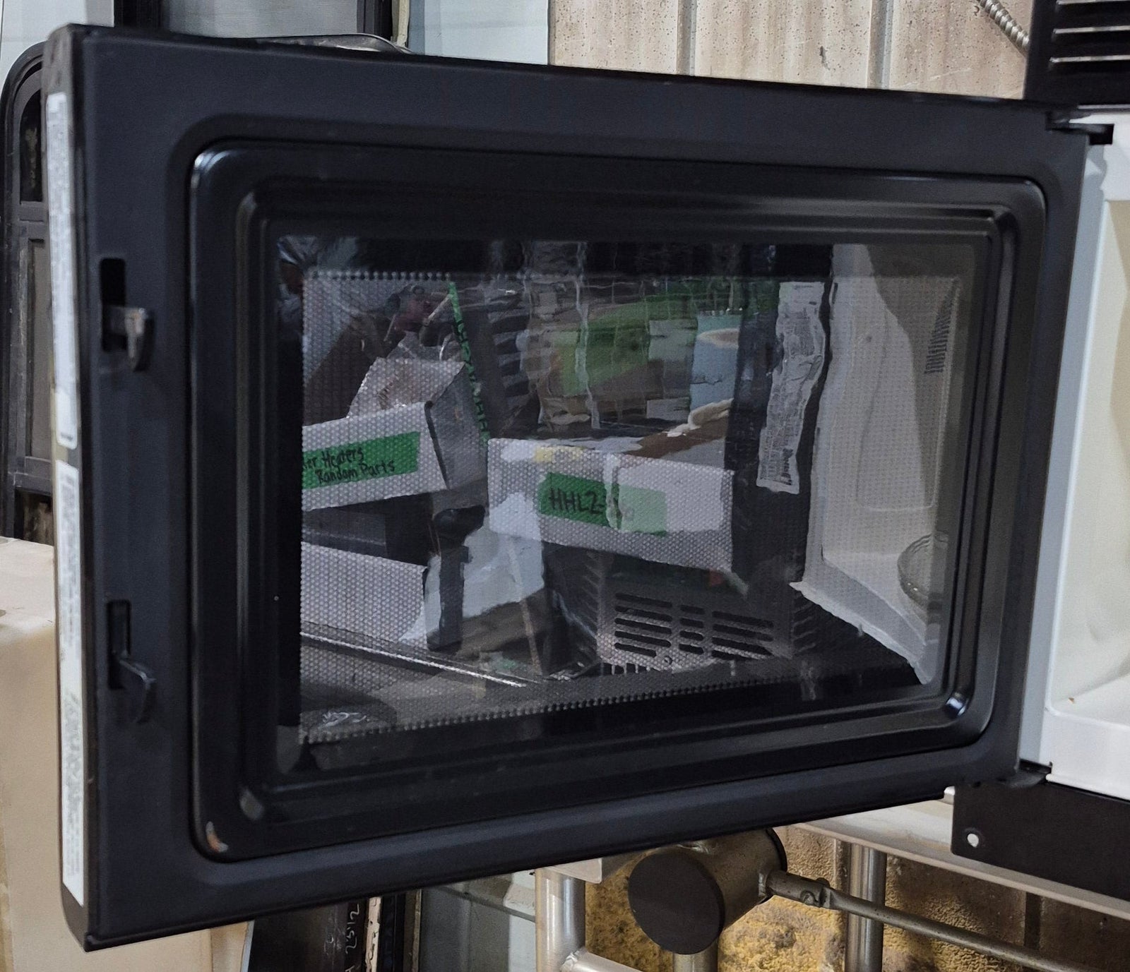 Used PANASONIC RV Microwave 20