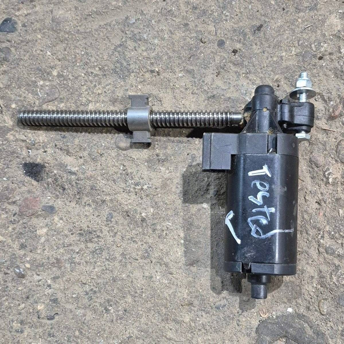 Used Power Motorhome Captain Chair Replacement Motor, Up/ Down - GEN II B , 8-81902 , 5709440 - Young Farts RV Parts