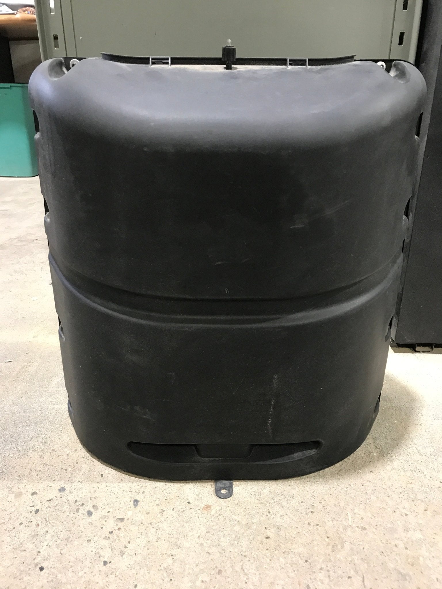 Used Propane Tank Cover - Black - Fits 20lb Steel Single Tank - Young Farts RV Parts