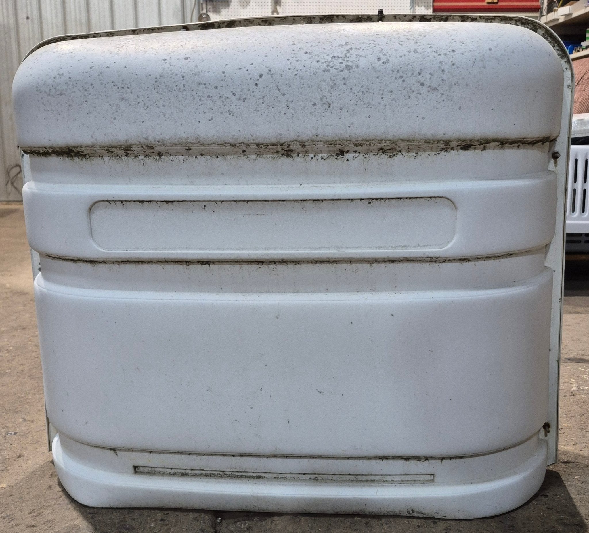 Used Propane Tank Cover - (Fits 30 LB Steel Double Tank) - Young Farts RV Parts
