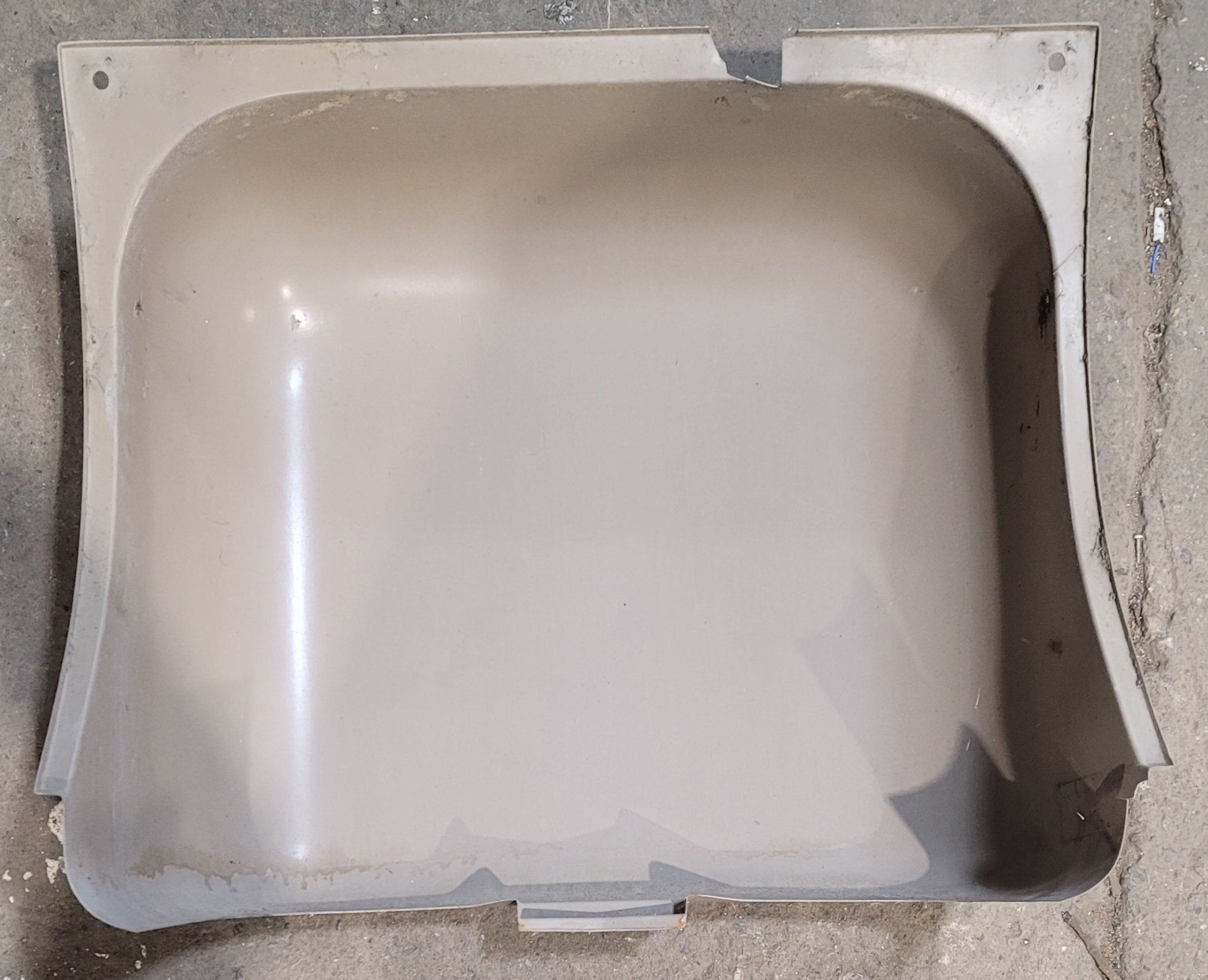 Used Propane Tank Cover - (Fits 30 LB Steel Double Tank) - Young Farts RV Parts