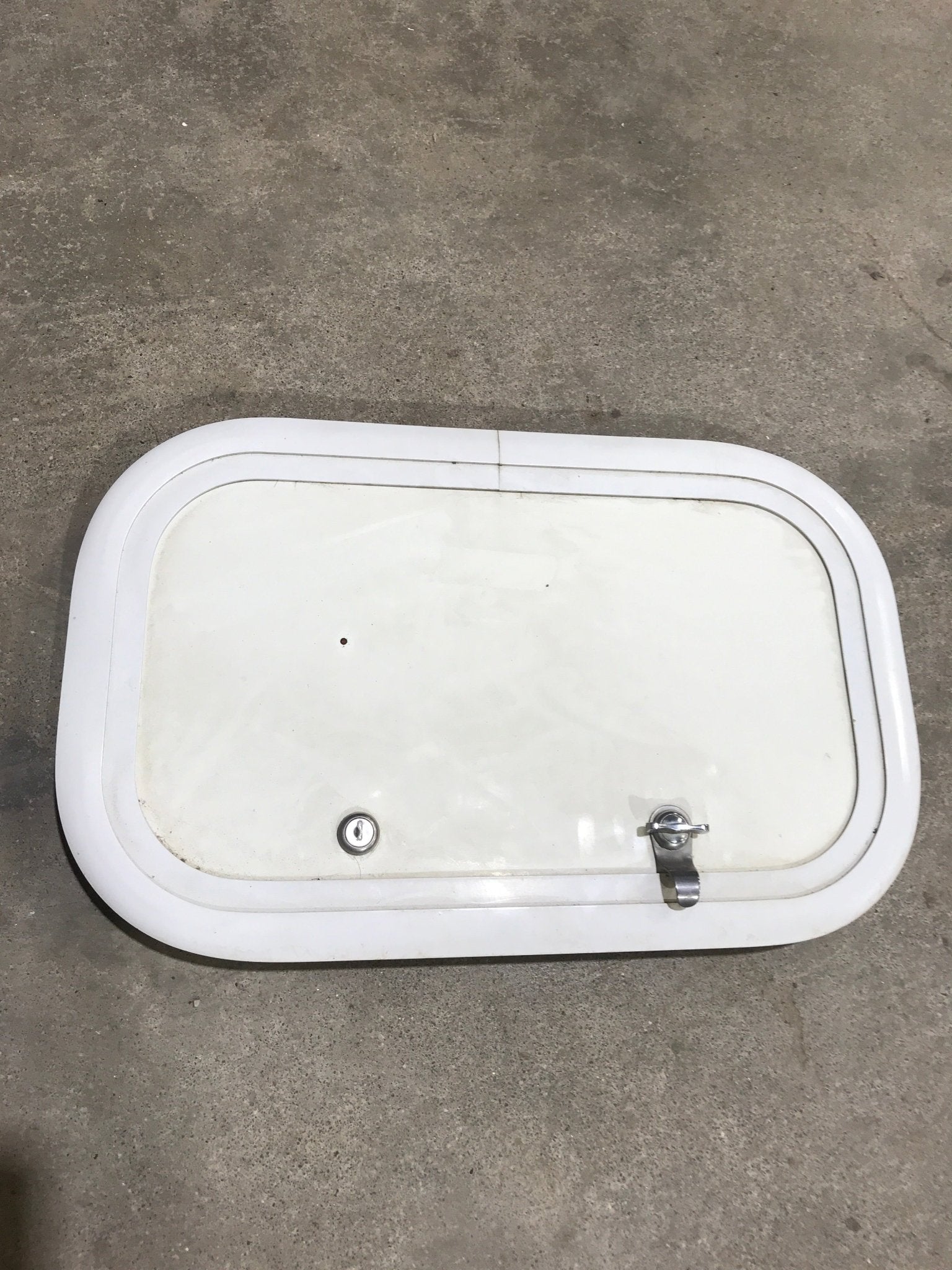 Used Radius Cargo Door 17 1/2" W x 10 1/2" H x 1/2" D - Young Farts RV Parts