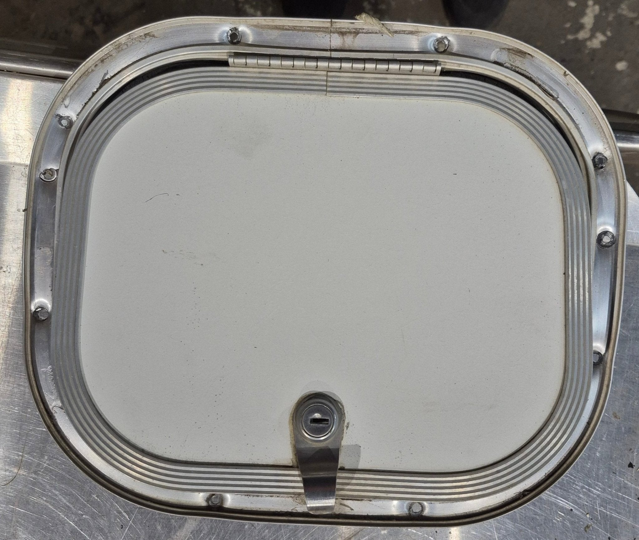 Used Radius Cornered Cargo Door 11 1/4" x 9 1/4" x 1/2" D - Young Farts RV Parts