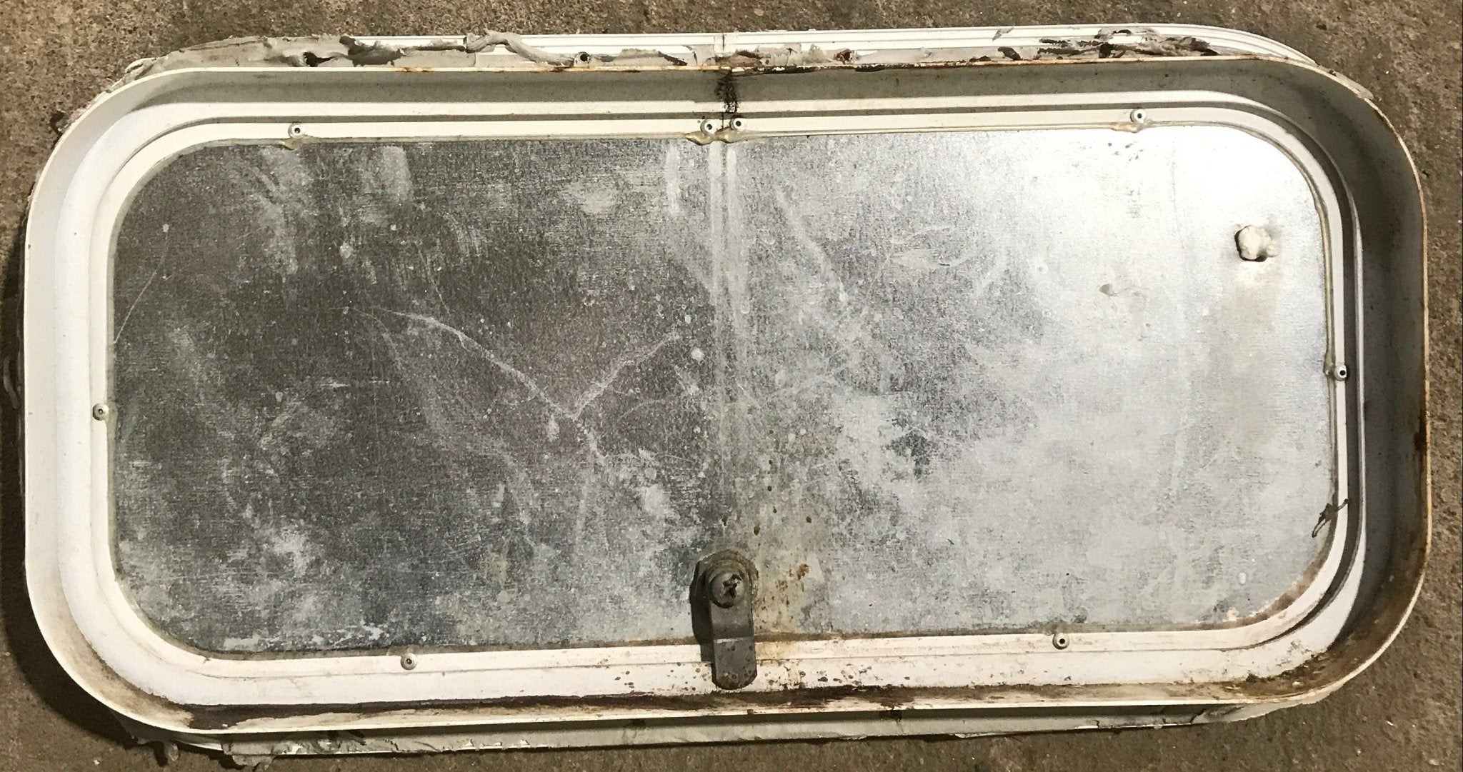 Used Radius Cornered Cargo Door 19 3/4" x 9 1/8" x 1 3/4" D - Young Farts RV Parts