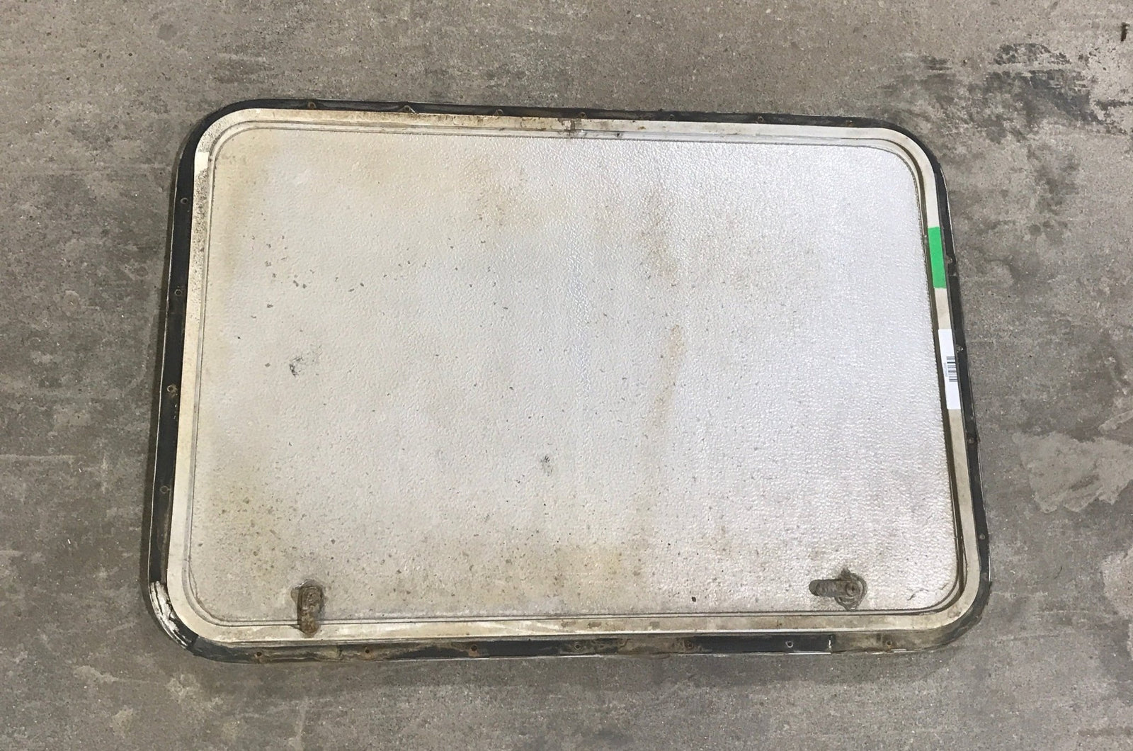 Used Radius Cornered Cargo Door 31 3/4