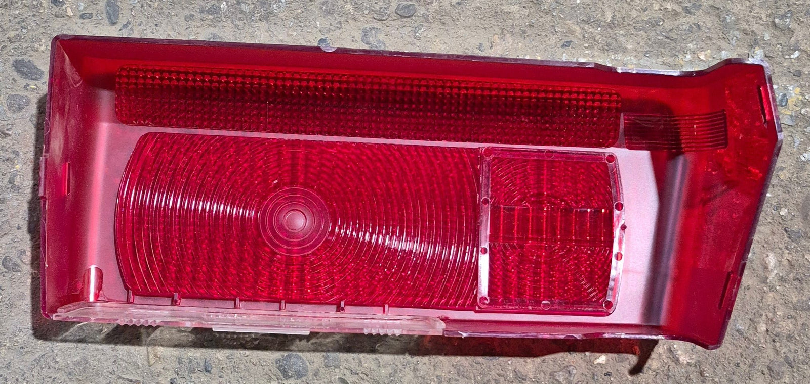 Used RARE Wesbar Wrap Around Tail Light Replacement Lens - Driver Side - Young Farts RV Parts