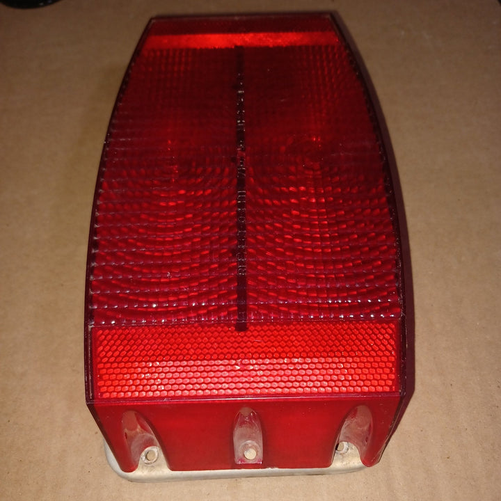 Used Reflect-O-Lite 710/750 Tail Light Replacement Lens - SAE-AILRST D.O.T. 78 - Young Farts RV Parts