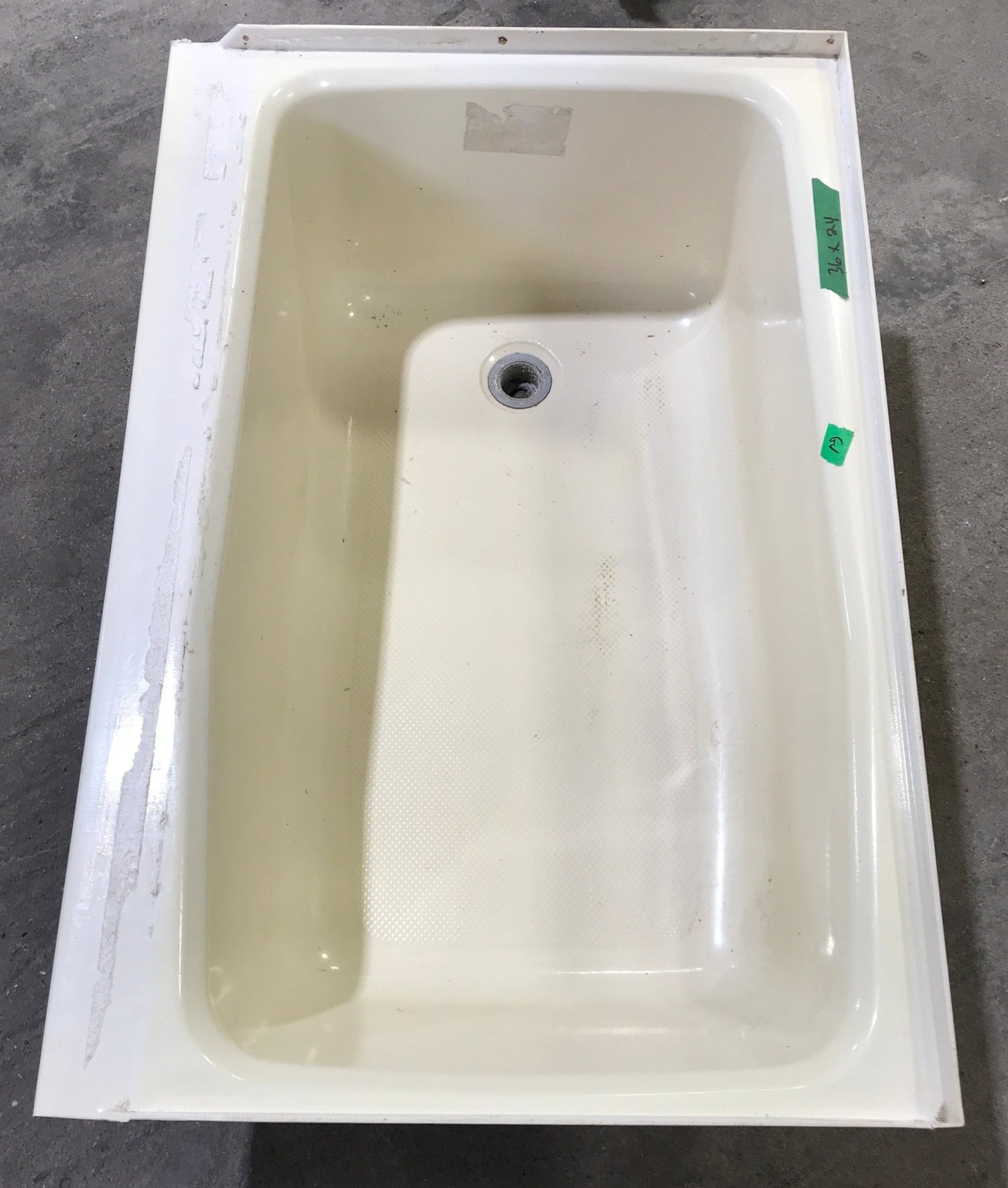 Used RV Bath Tub 36” L x 24 W ” - Left Hand Drain - Young Farts RV Parts