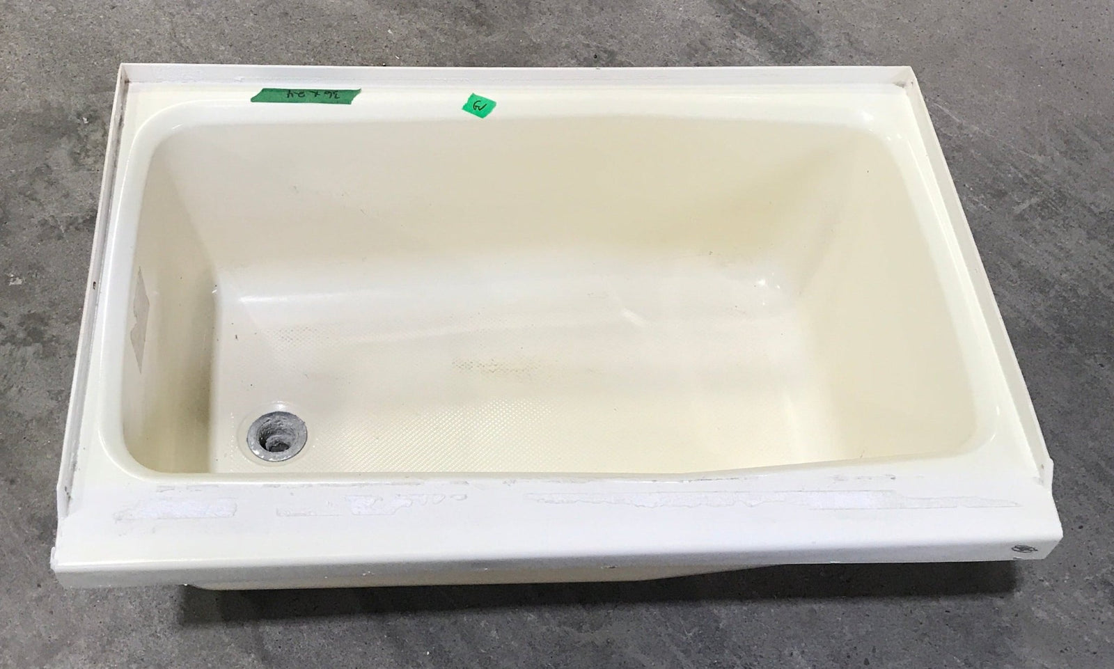 Used RV Bath Tub 36” L x 24 W ” - Left Hand Drain - Young Farts RV Parts
