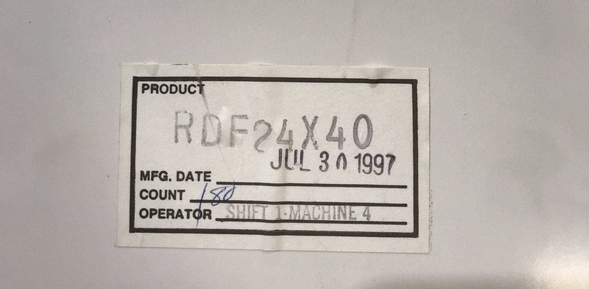 Used RV Bath Tub 40” L x 24" W - RH Drain - Young Farts RV Parts