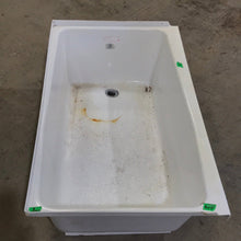Load image into Gallery viewer, Used RV Bath Tub 40” L x 24 W ” RH Drain - Young Farts RV Parts
