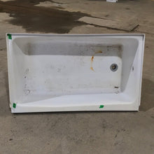 Load image into Gallery viewer, Used RV Bath Tub 40” L x 24 W ” RH Drain - Young Farts RV Parts