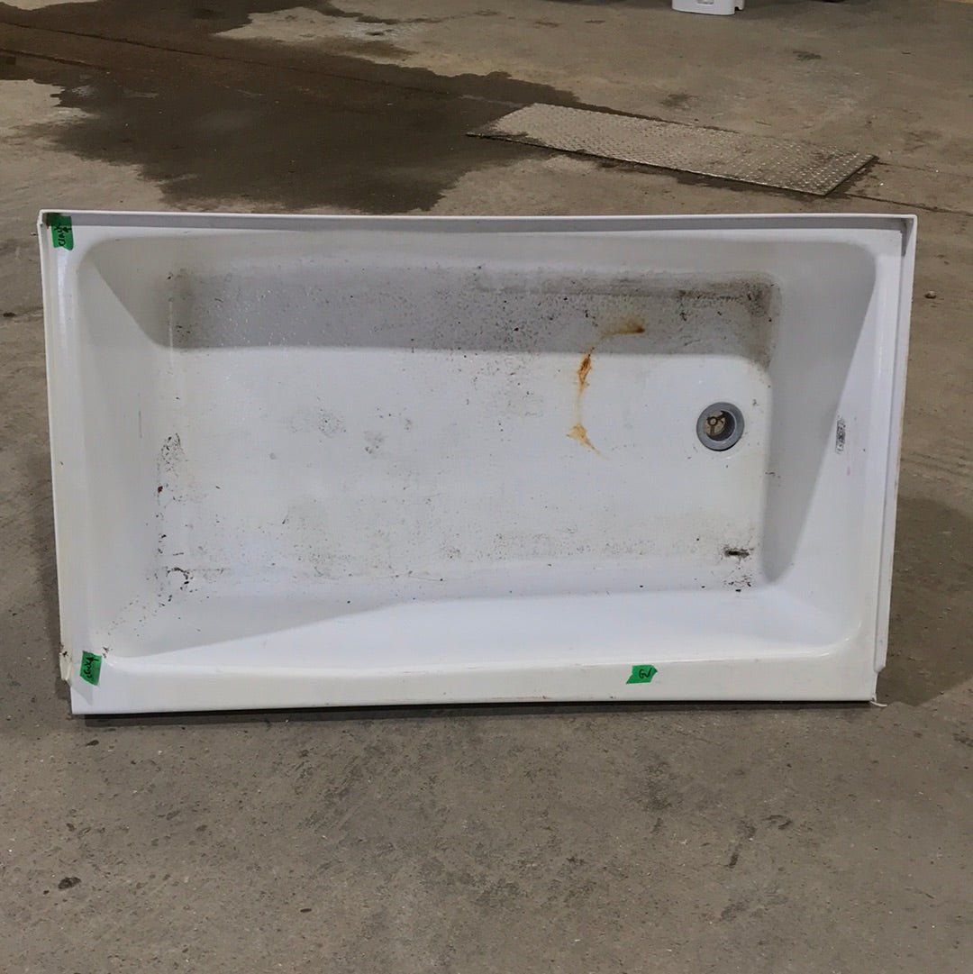 Used RV Bath Tub 40” L x 24 W ” - Right Hand Drain - Young Farts RV Parts