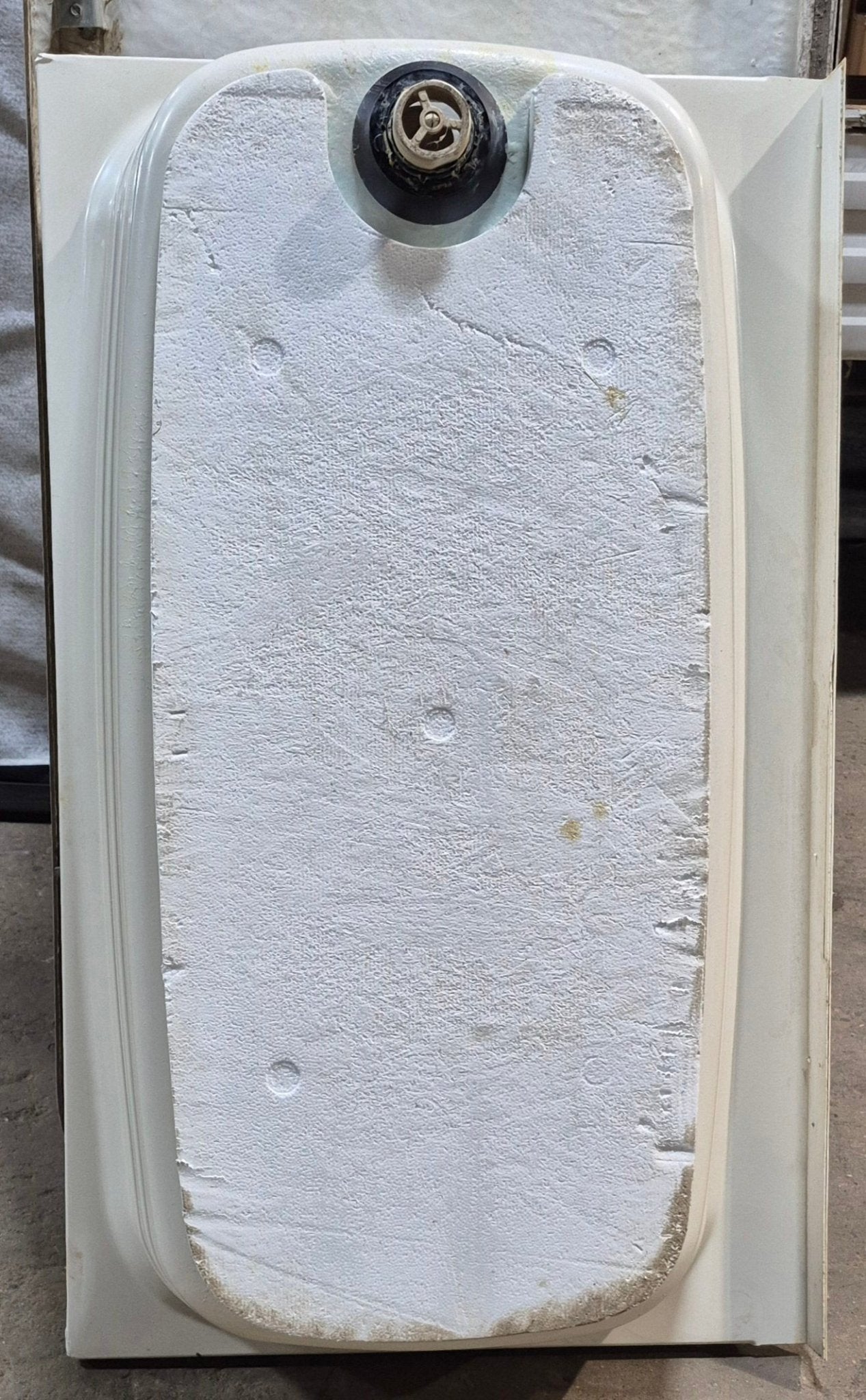 Used RV Bath Tub 40” x 24” Left Hand Drain - Young Farts RV Parts