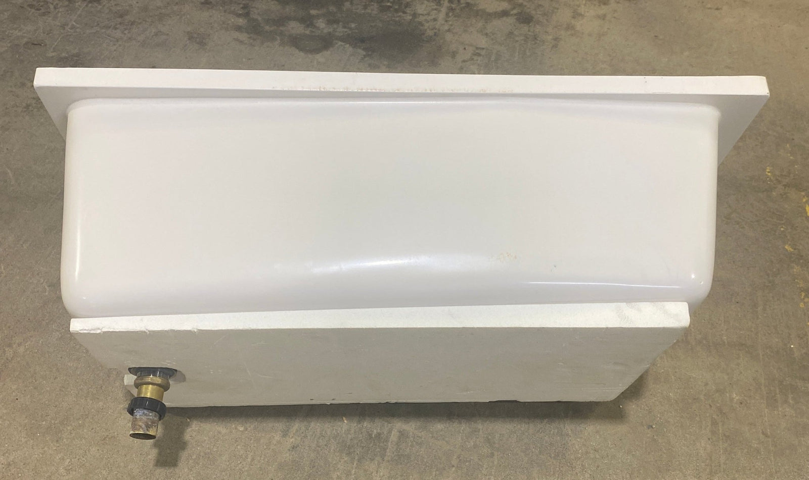 Used RV Bath Tub 41” L x 24