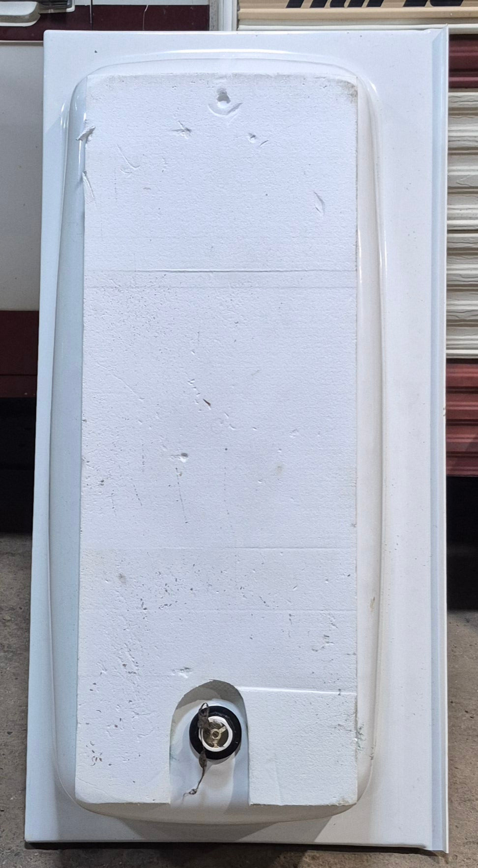 Used RV Bath Tub 53 5/8” x 26 3/4” - Right Hand Drain - Young Farts RV Parts