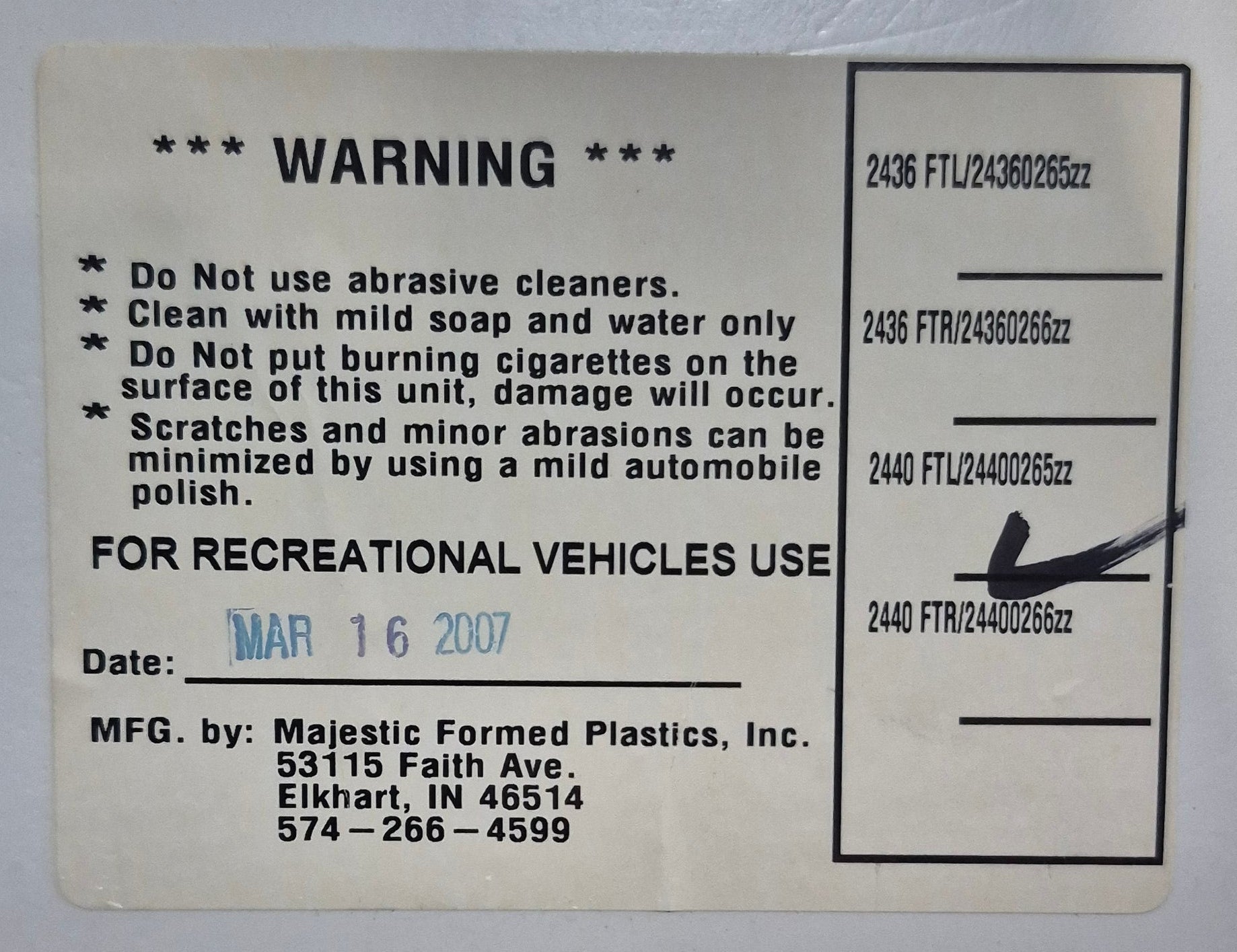 Used RV Bath Tub, Left Hand Drain - 40” x 24” - Young Farts RV Parts