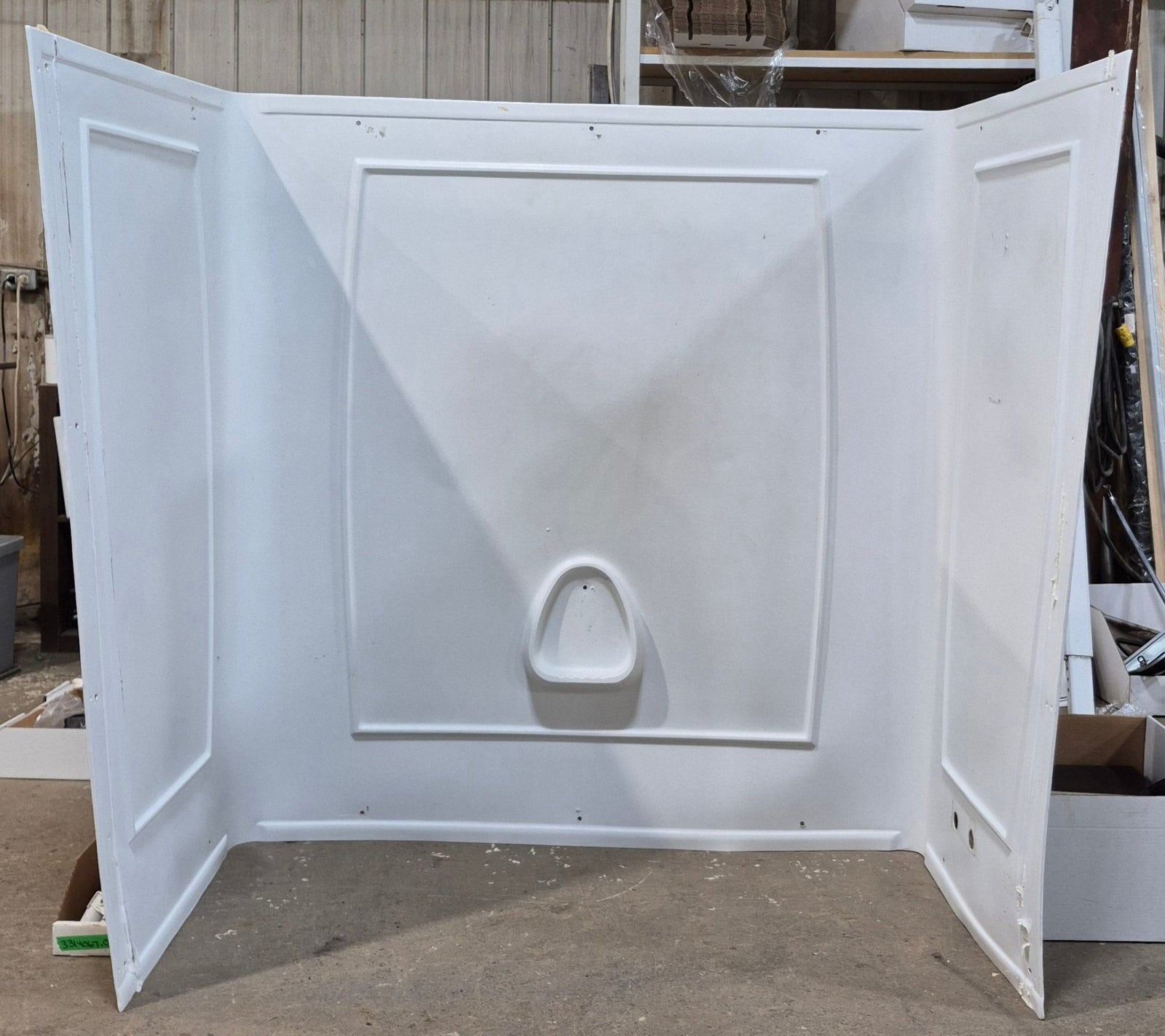 Used RV Bath Tub Surround 57