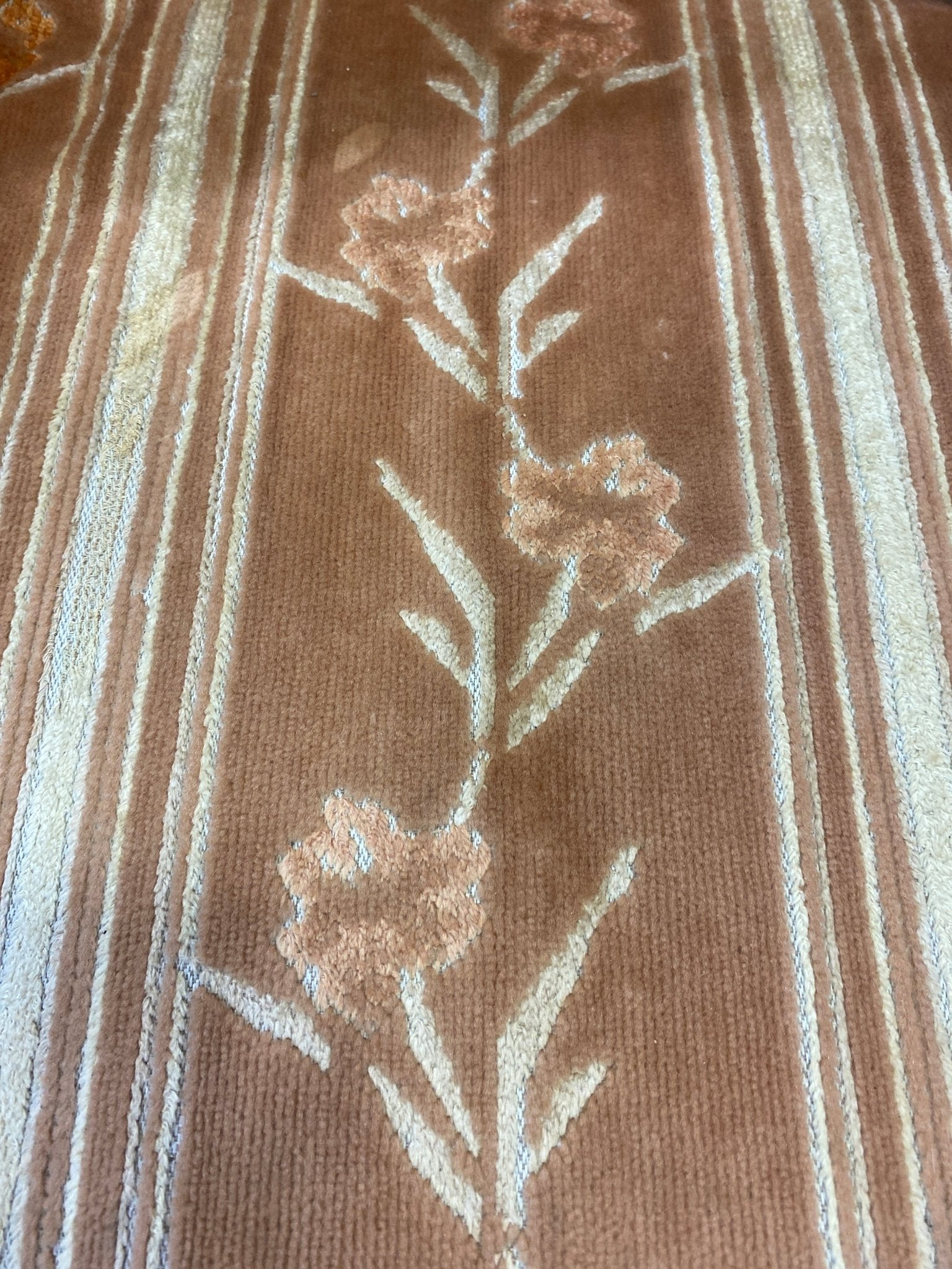 Used RV Chair - 31" H x 22" W x 18" D - Young Farts RV Parts