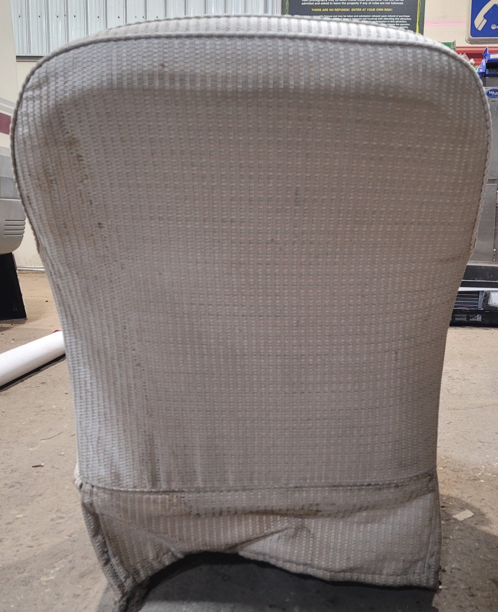 Used RV Chair - 33" H x 27 1/2" W x 25" D - Young Farts RV Parts