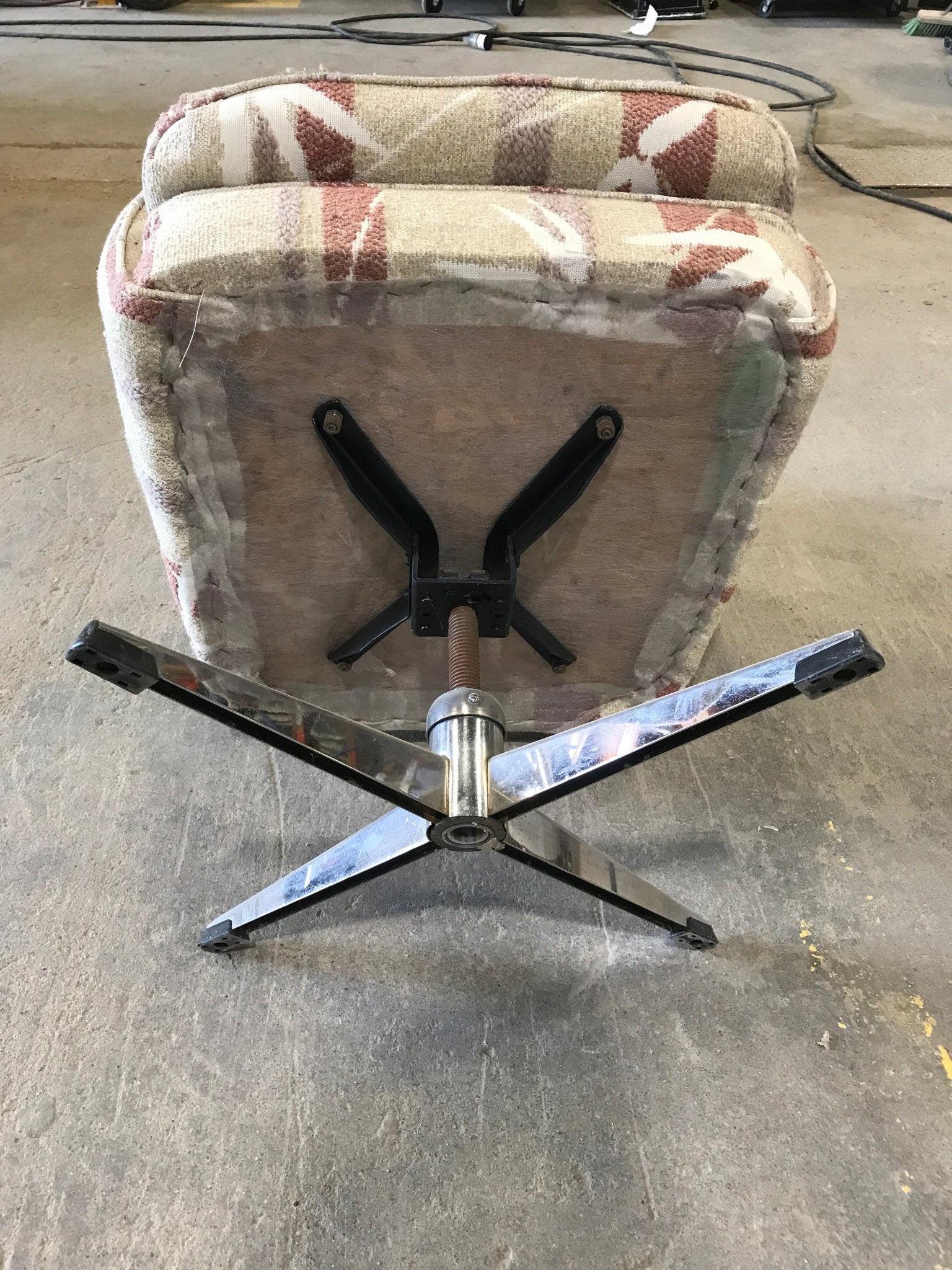 Used RV Chair - Light Tan with design - Young Farts RV Parts