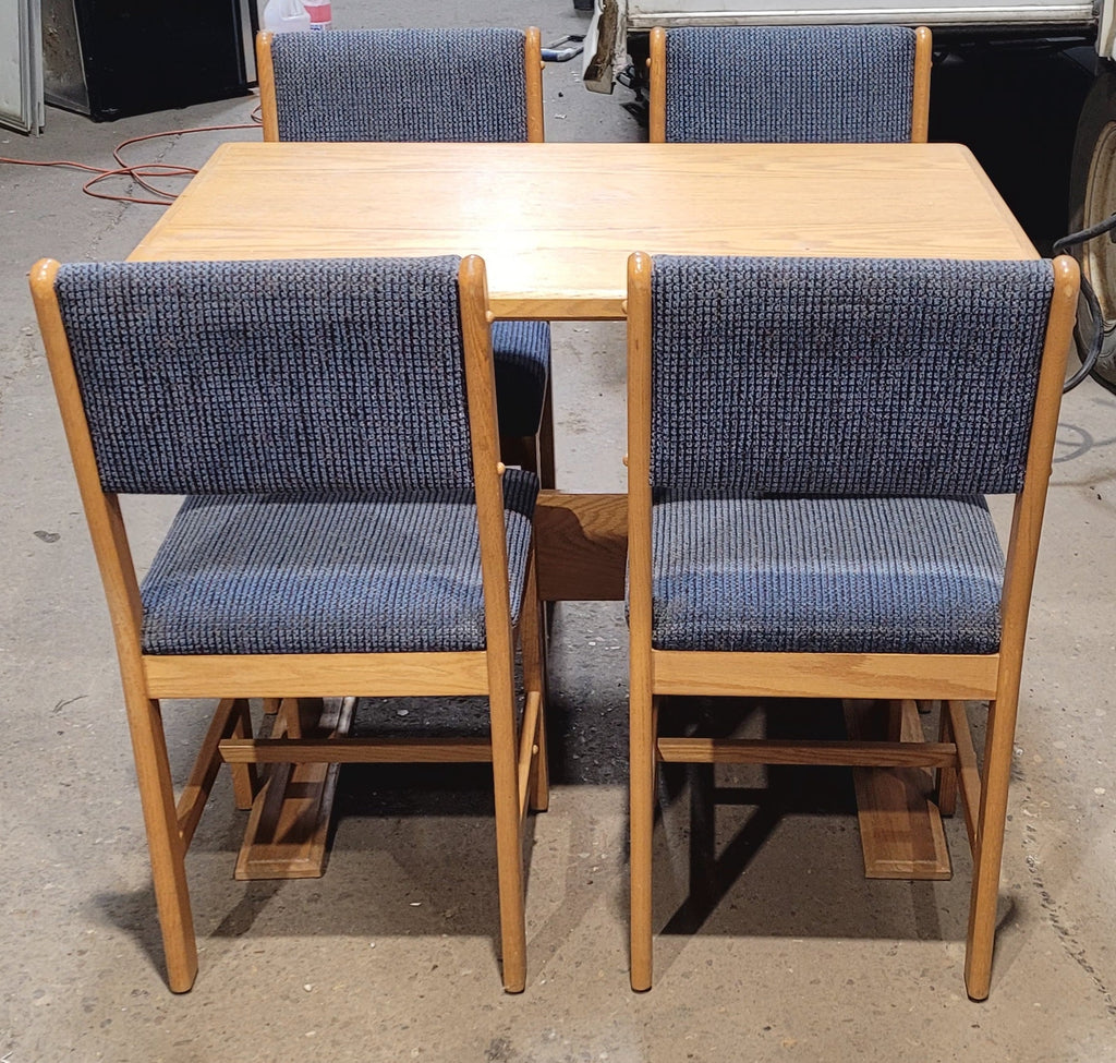 Used RV Dining Table Set - 5 piece - Young Farts RV Parts