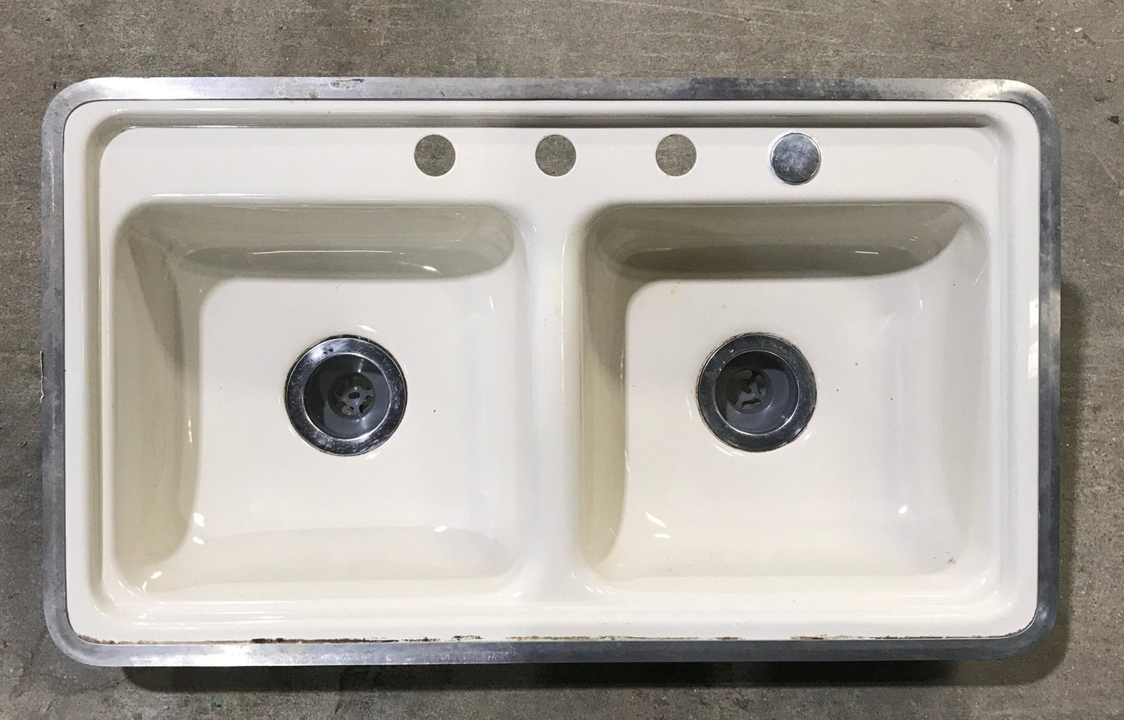 Used RV Double Kitchen Sink 33” W x 19” L - Young Farts RV Parts