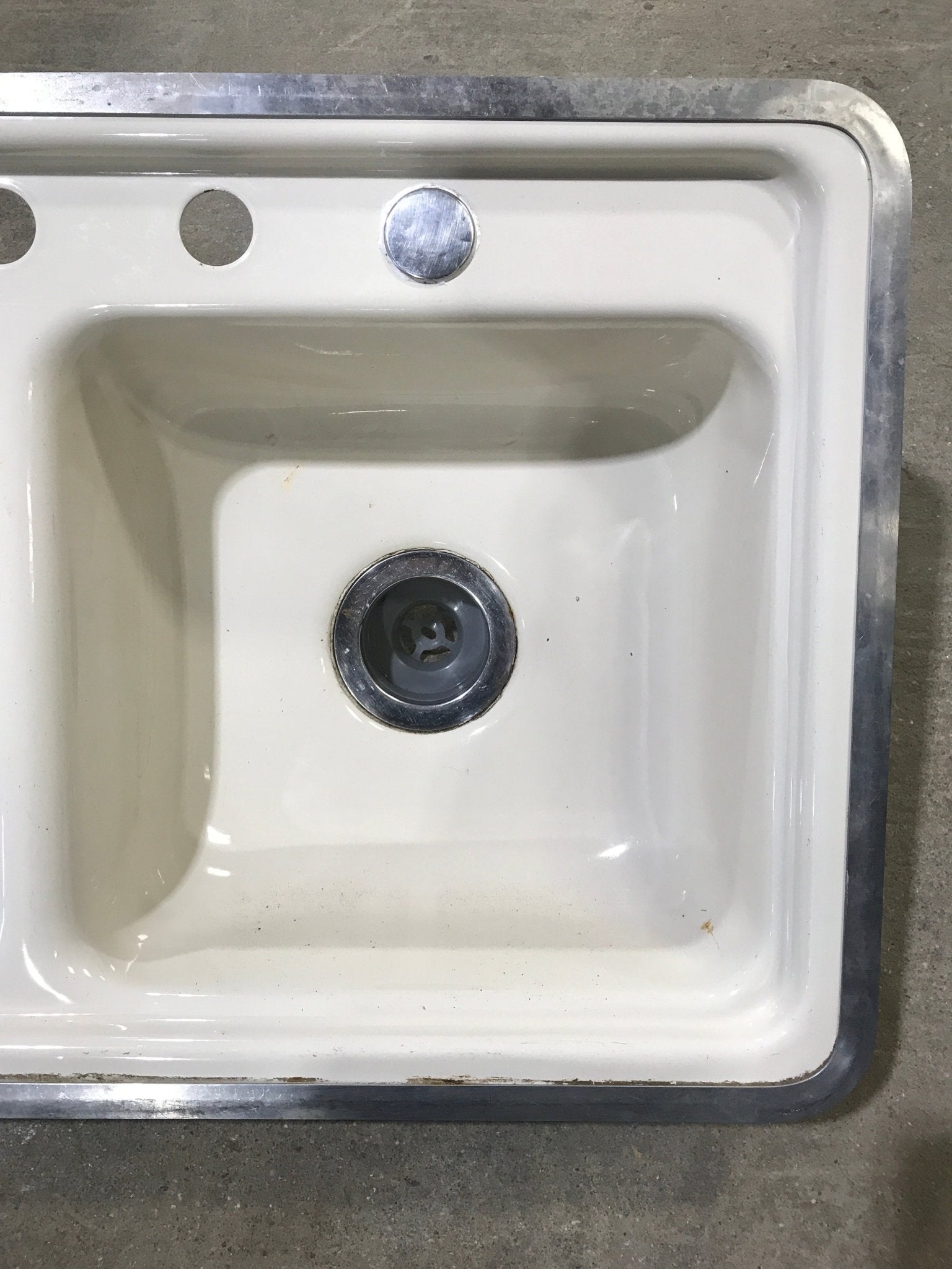 Used RV Double Kitchen Sink 33” W x 19” L - Young Farts RV Parts