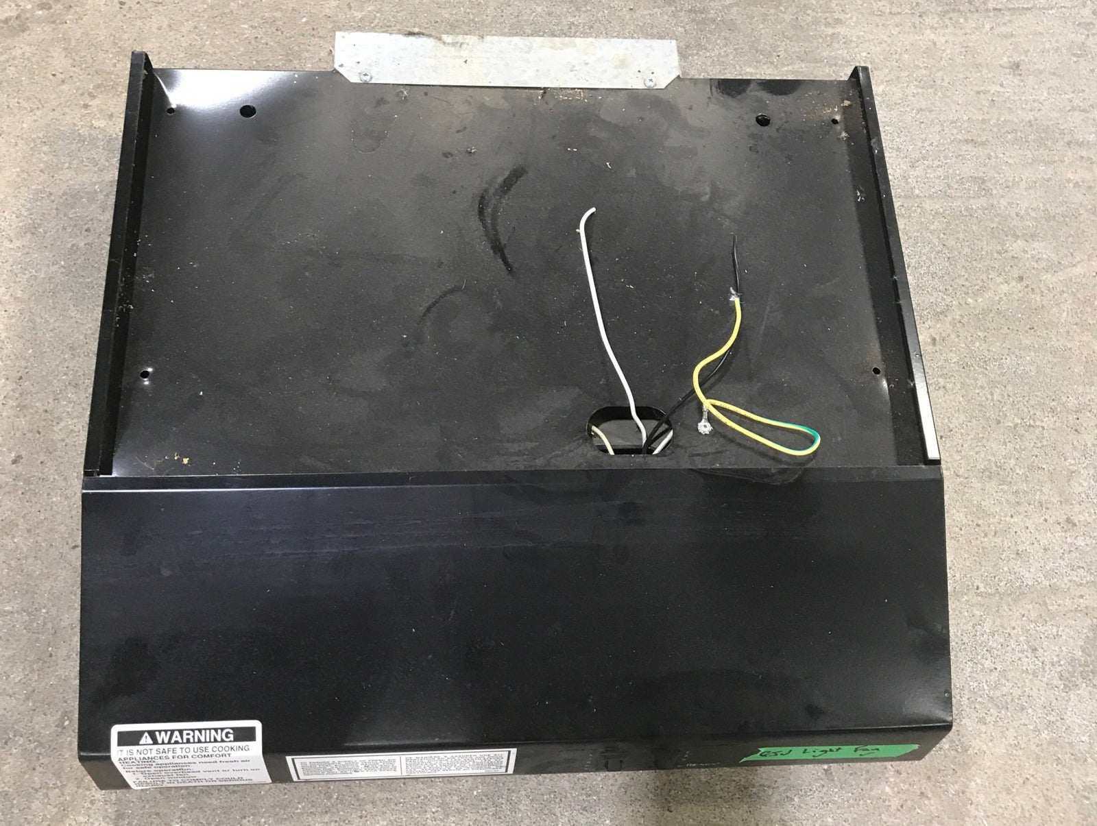 Used RV Heng's (R0423500C) Range Hood with Fan and Light - Young Farts RV Parts