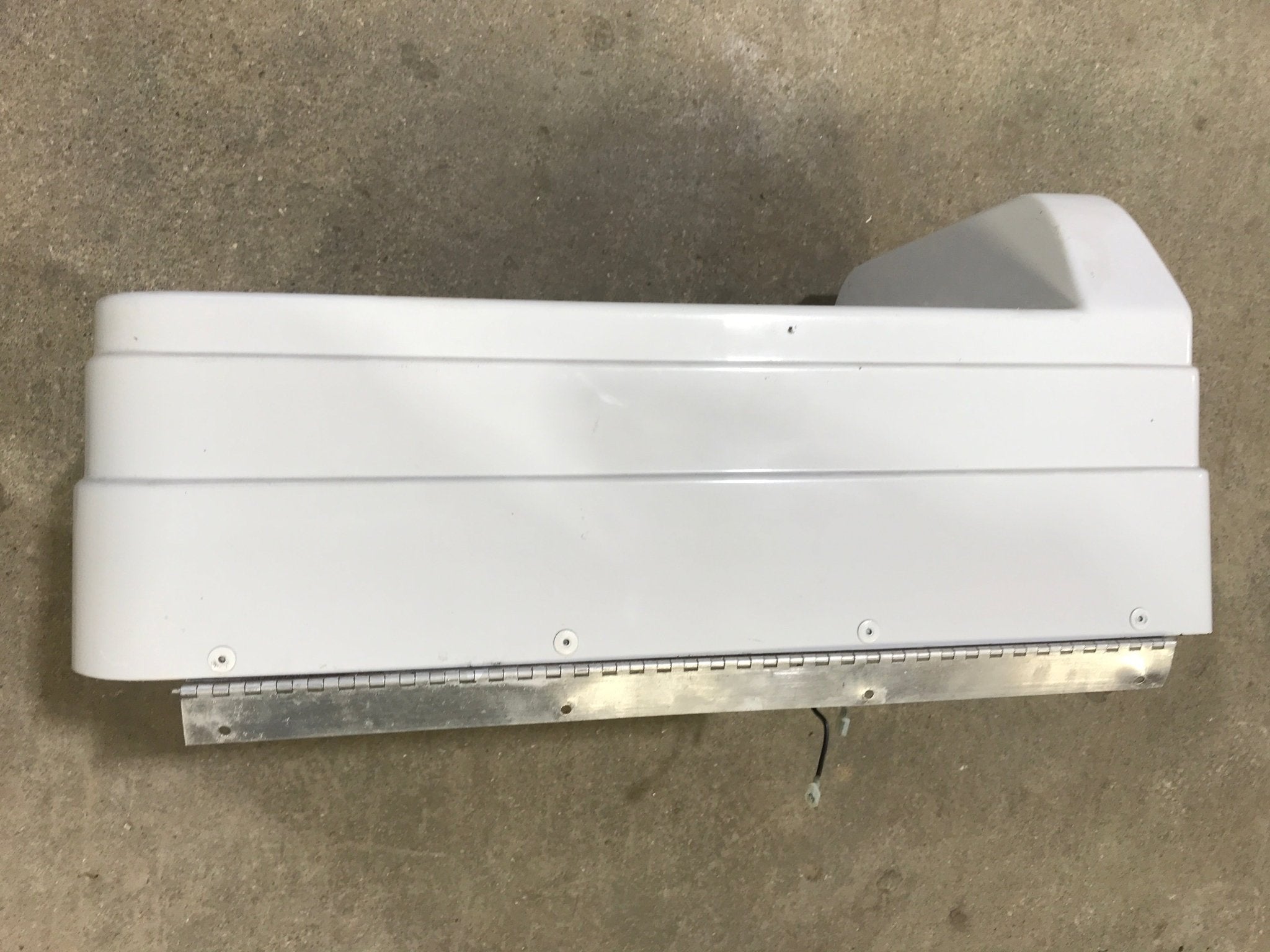 Used RV Kitchen Sink 21 1/2” L X 14 3/4" W - Young Farts RV Parts