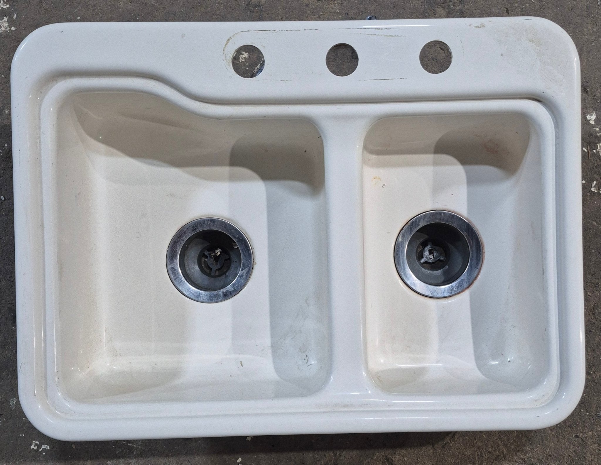 Used RV Kitchen Sink 24 1/4” W x 17 3/4" - Young Farts RV Parts