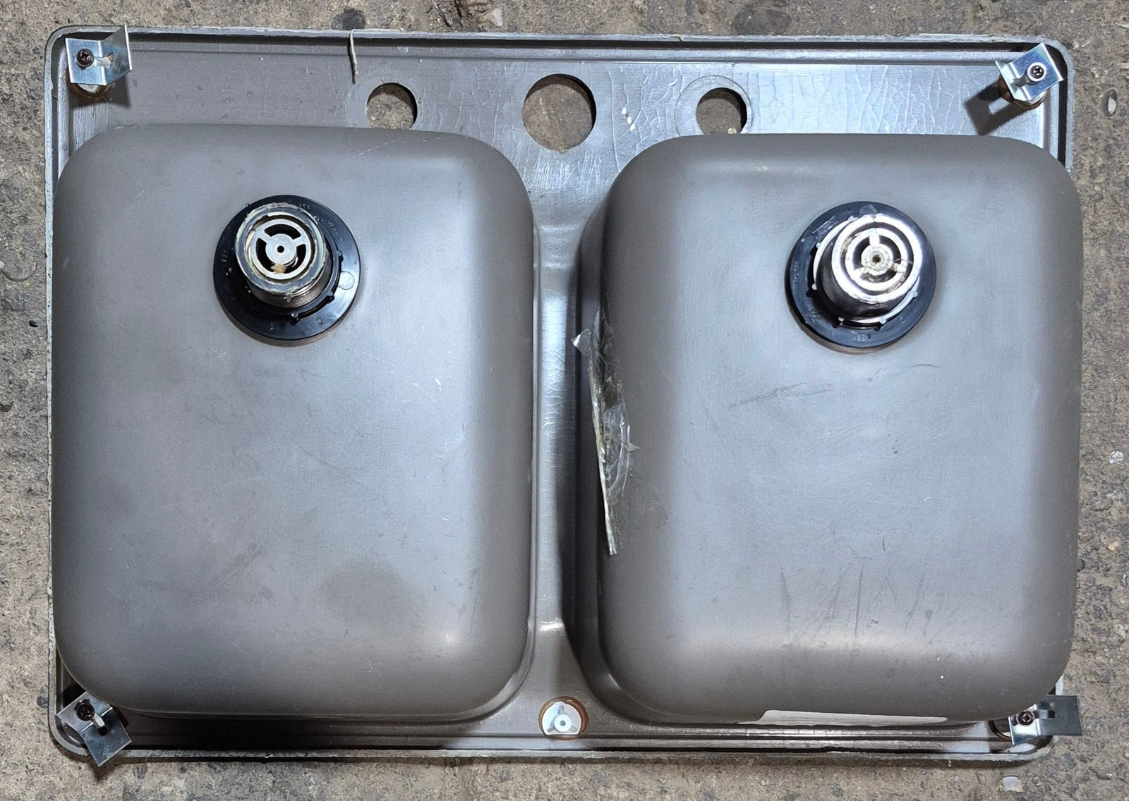 Used RV Kitchen Sink 24 5/8” W x 17 1/2” L - Young Farts RV Parts