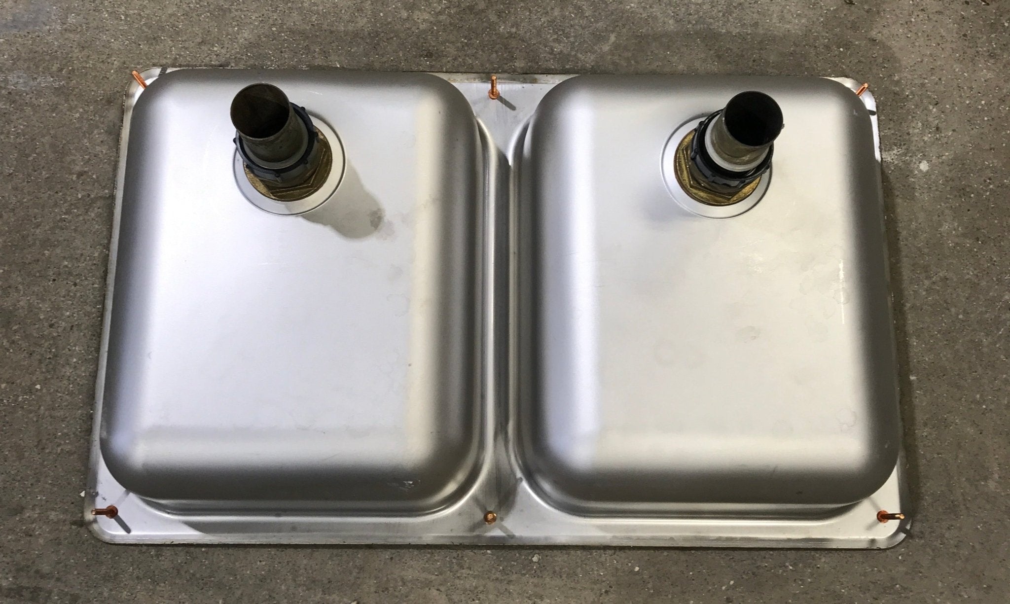 Used RV Kitchen Sink 25” W X 15 1/2” L - Young Farts RV Parts