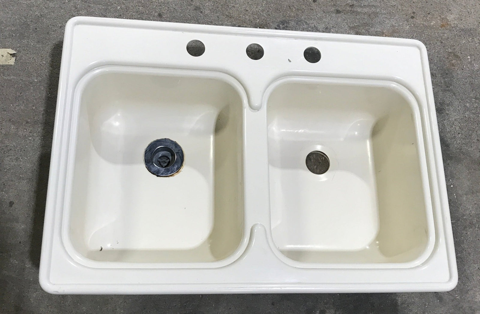 Used RV Kitchen Sink 25” W X 17 1/2” L - Young Farts RV Parts