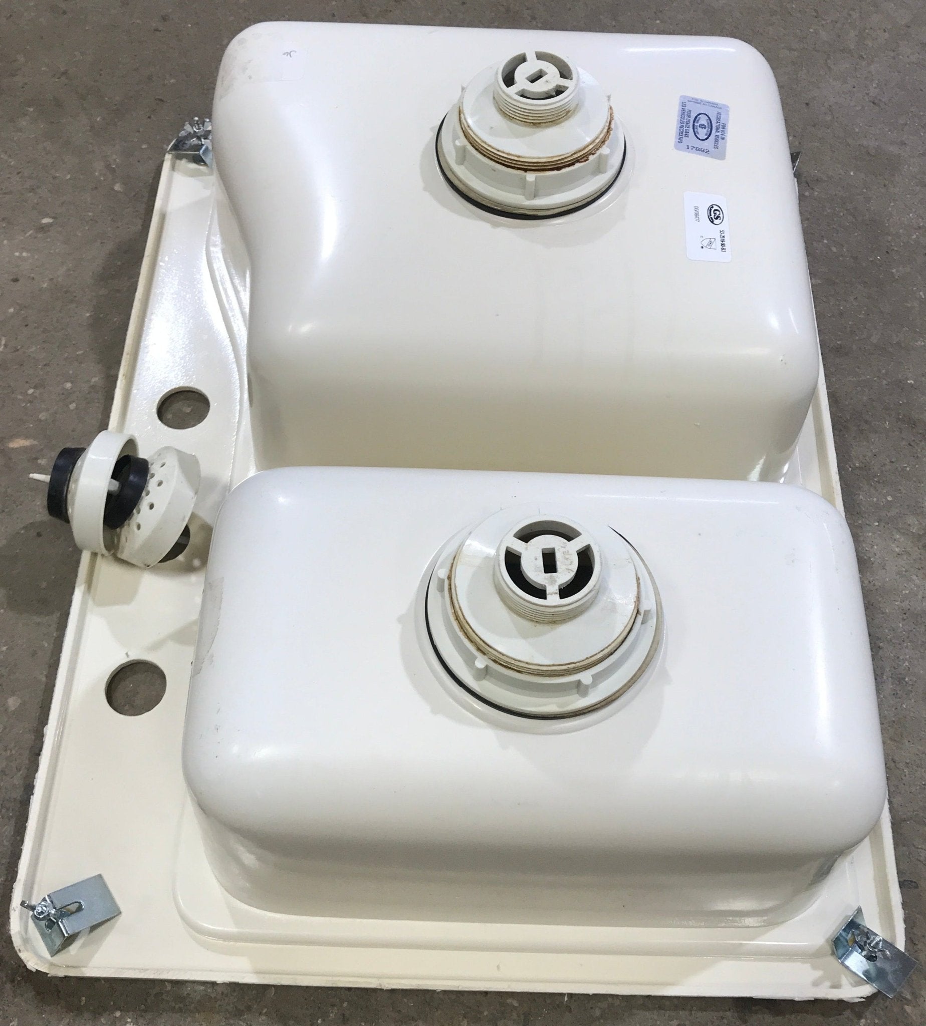 Used RV Kitchen Sink 25” W x 19” L - Young Farts RV Parts