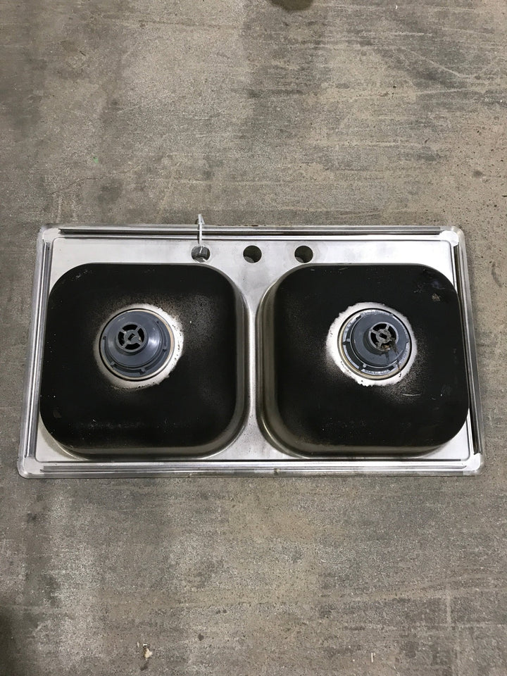 Used RV Kitchen Sink 33” W X 19” L - Young Farts RV Parts
