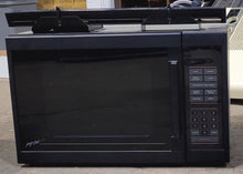 Load image into Gallery viewer, Used RV Microwave Magic Chef 20 3/8&quot; W x 12 3/4&quot; H x 13 1/4&quot; D - Young Farts RV Parts