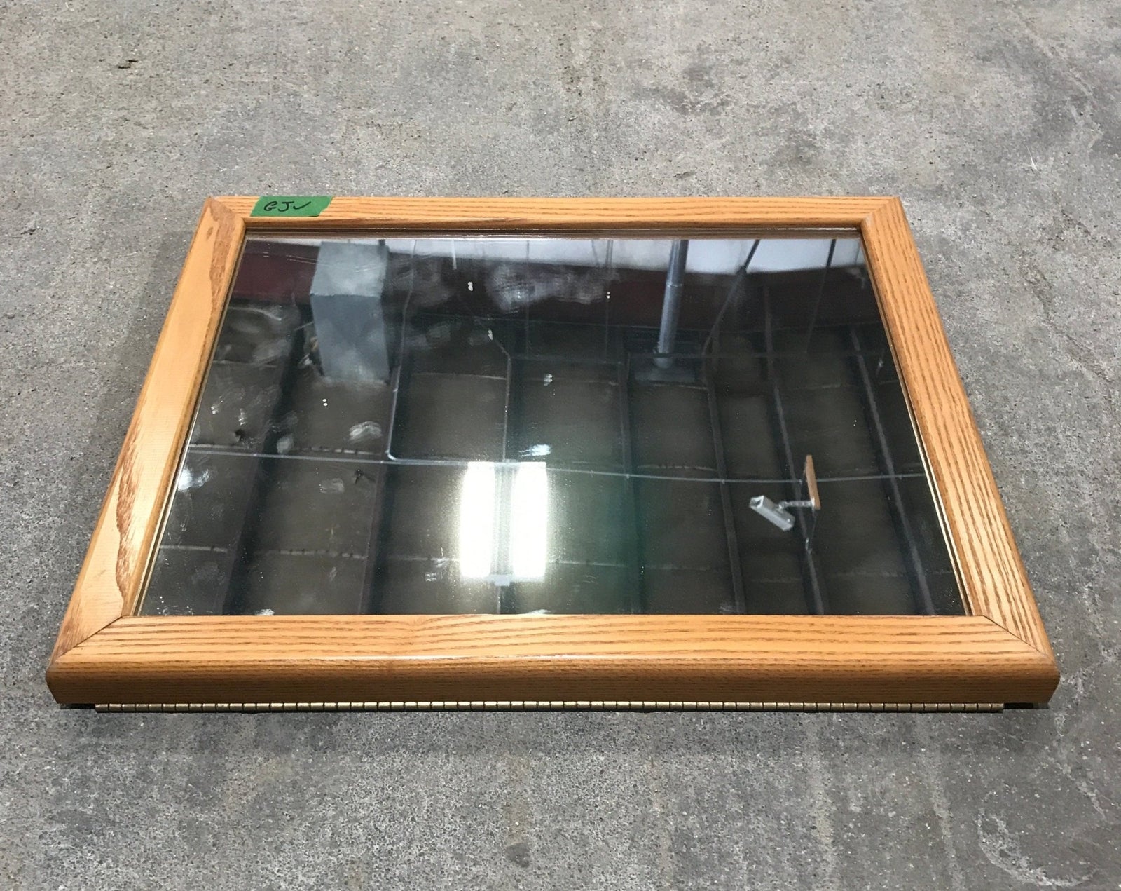 Used RV Mirror & Fold Down Table Top/ Tray 18 1/2 W x 15 1/2